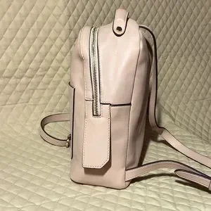 Giorgio Fiorelli | Bags | Fiorelli Pursebackpack Light Soft  display picture 2